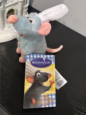 Ratatouille Remy Plush Shoulder Toy - NWT!!